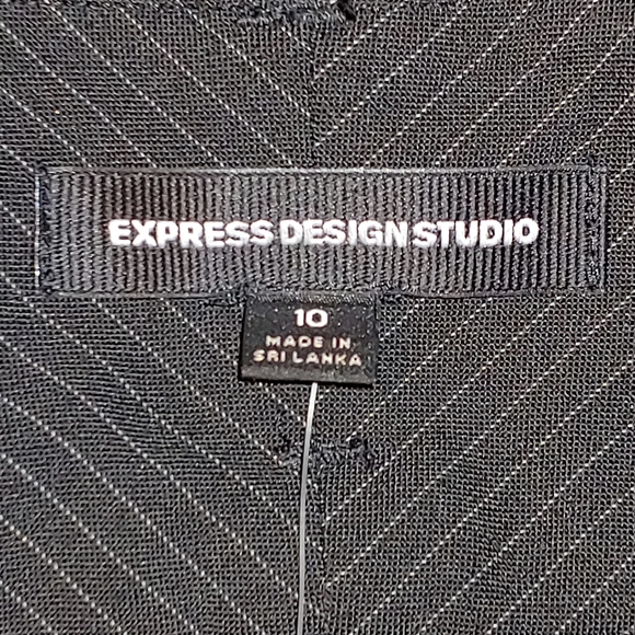 Express Design Studio Skirt - Picture 7 of 8